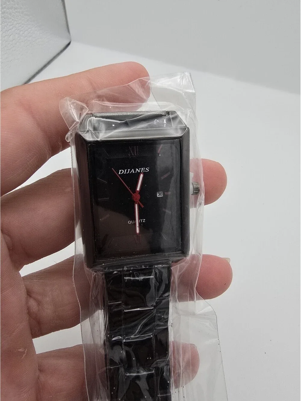 Dijanes Mens Rectangular Black Dial Quartz Watch Date Red Seconds Link Bracelet